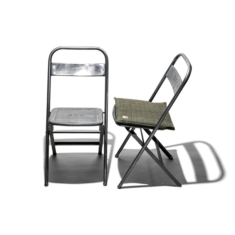 VINTAGE STEEL FOLDING CHAIR / Natural