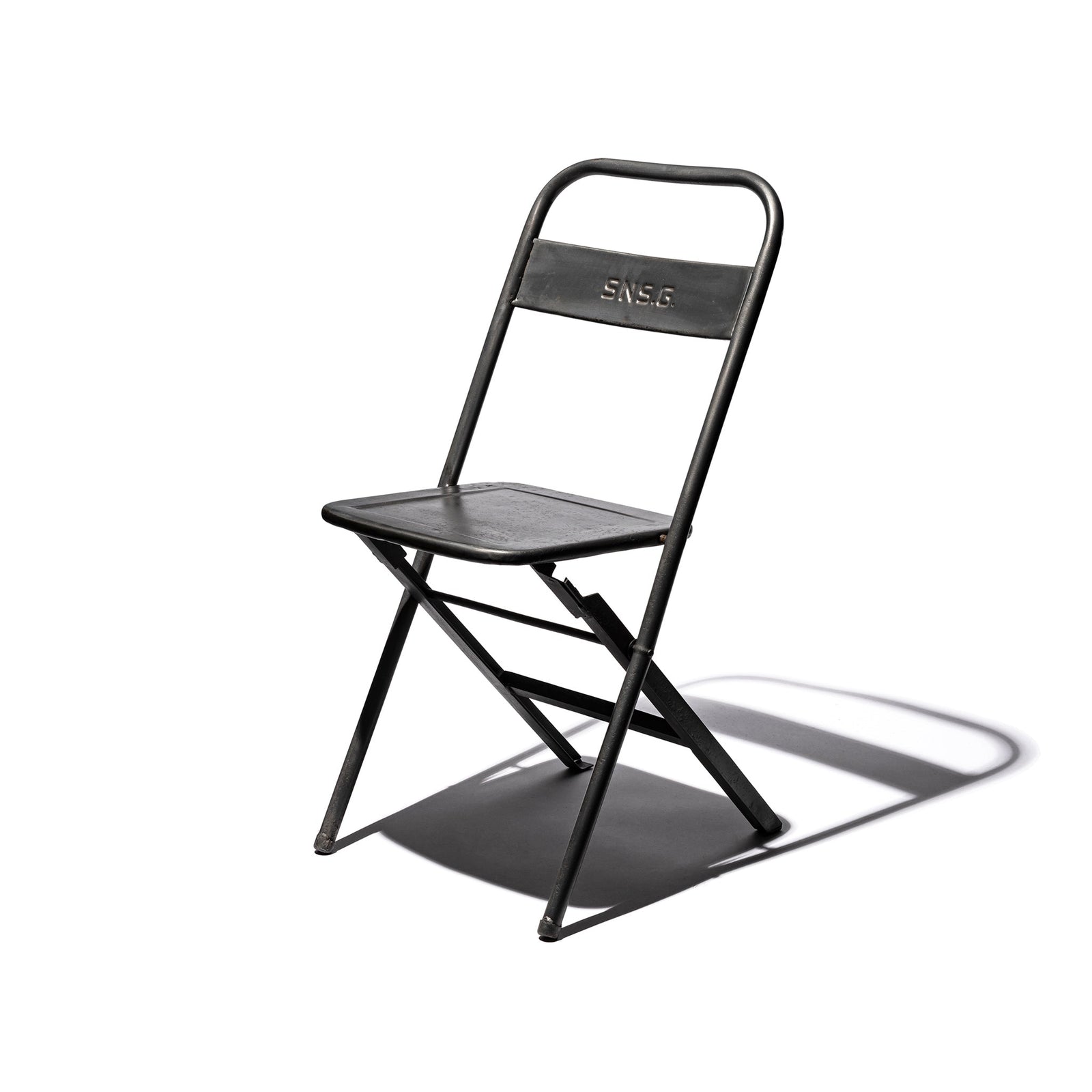 VINTAGE STEEL FOLDING CHAIR / Natural – PUEBCO AUSTRALIA