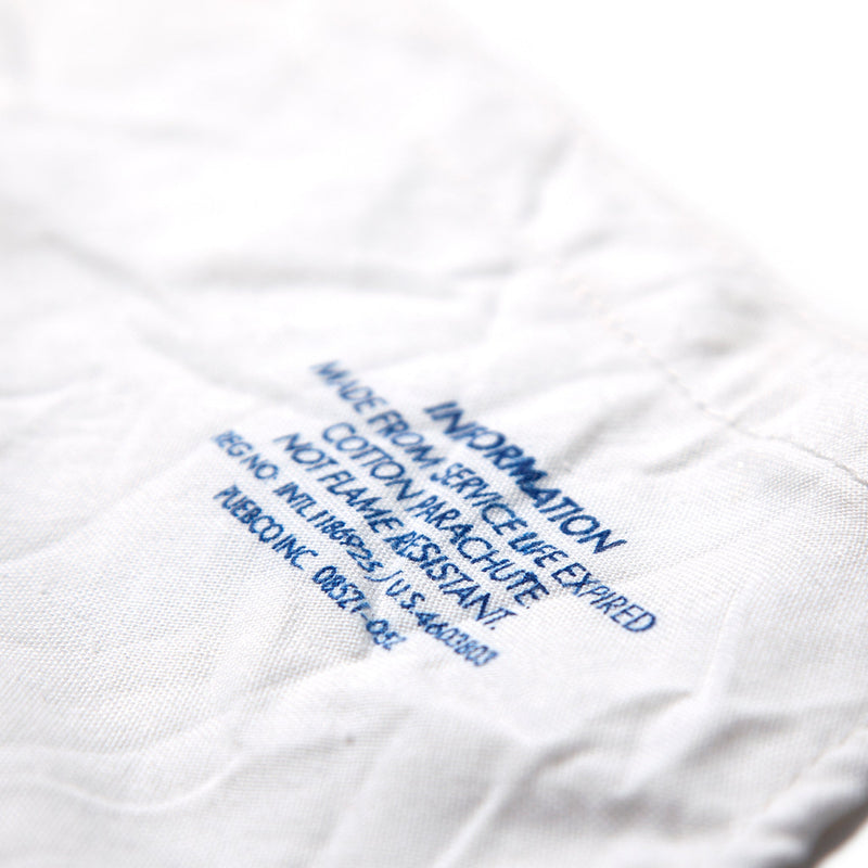 EXPIRED PARACHUTE MATERIAL WAITERS APRON