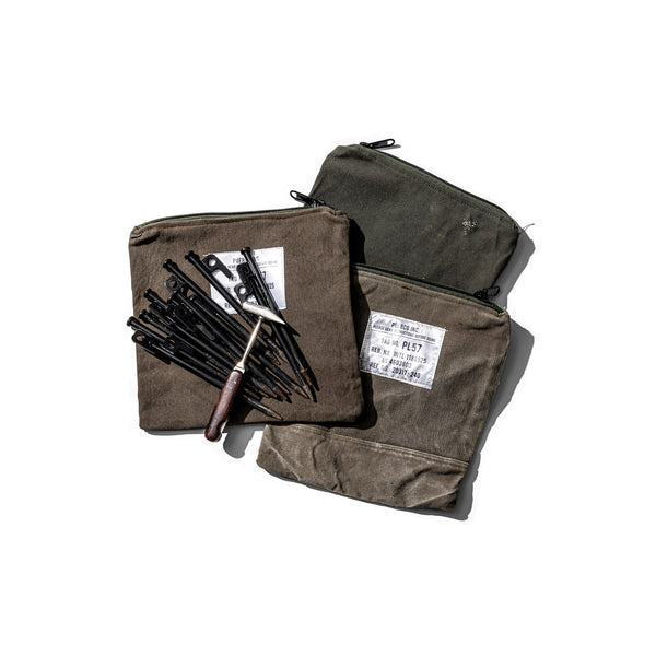 VINTAGE MATERIAL POUCH