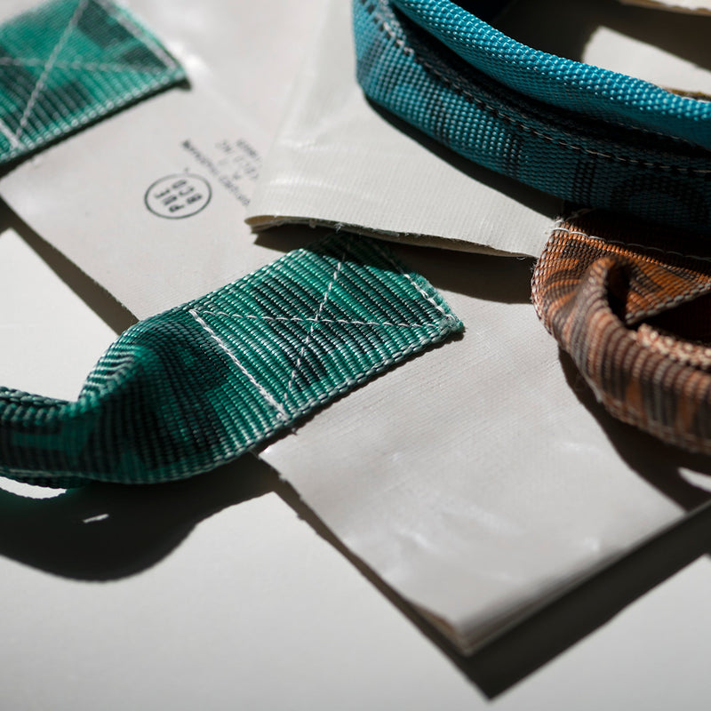 VINTAGE SLING BELT RECTANGLE BAG