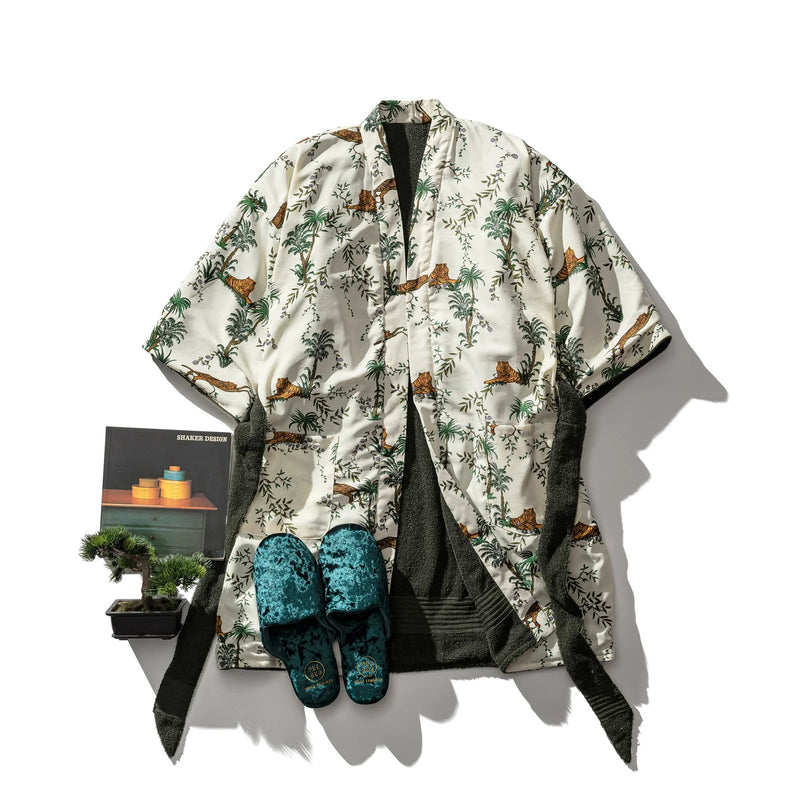 PRINTED REVERSIBLE BATHROBE / Jungle