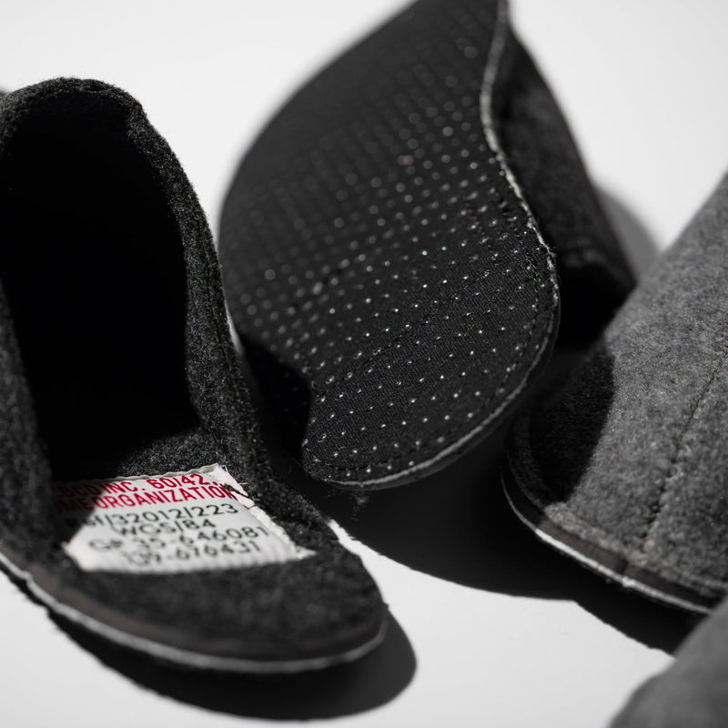 SLIPPER